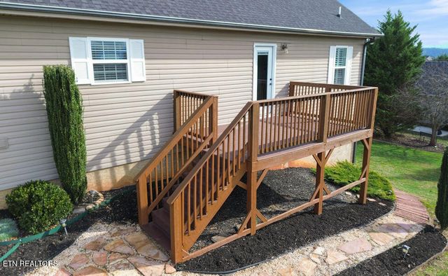 1437 Korey Blvd, Sevierville, TN 37876