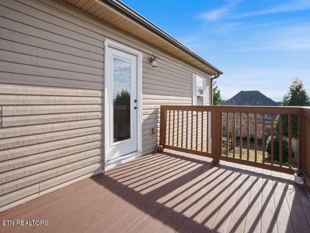 1437 Korey Blvd, Sevierville, TN 37876