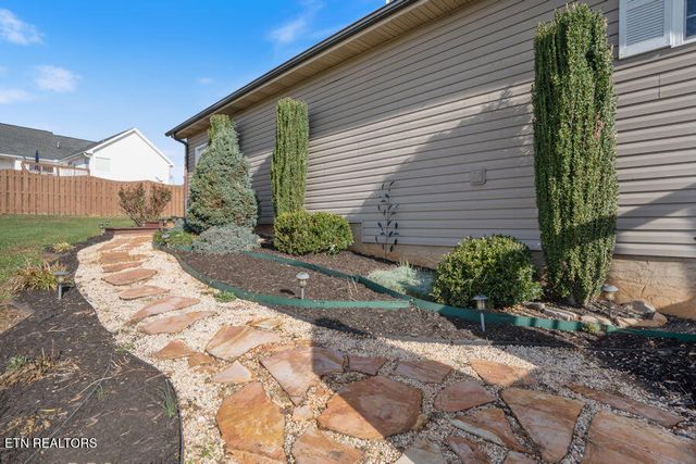 1437 Korey Blvd, Sevierville, TN 37876