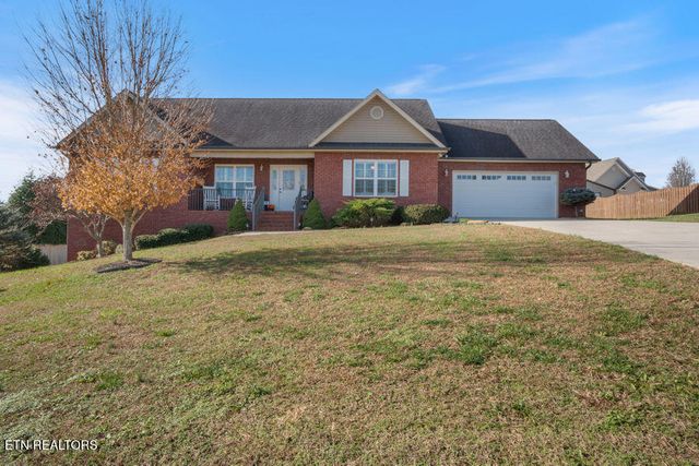 1437 Korey Blvd, Sevierville, TN 37876