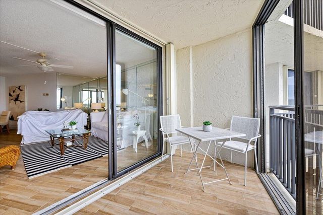 3912 S Ocean Boulevard 1211, Highland Beach, FL 33487