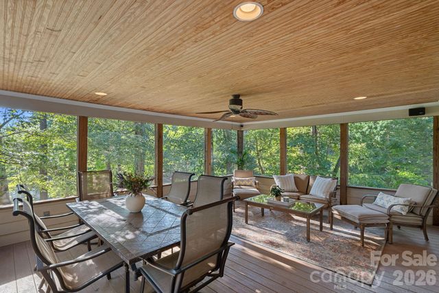 385 Sundown Road, Mooresville, NC 28117