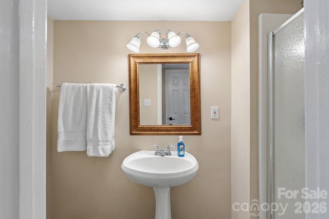 385 Sundown Road, Mooresville, NC 28117