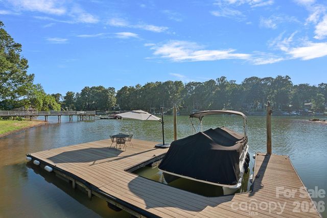 385 Sundown Road, Mooresville, NC 28117