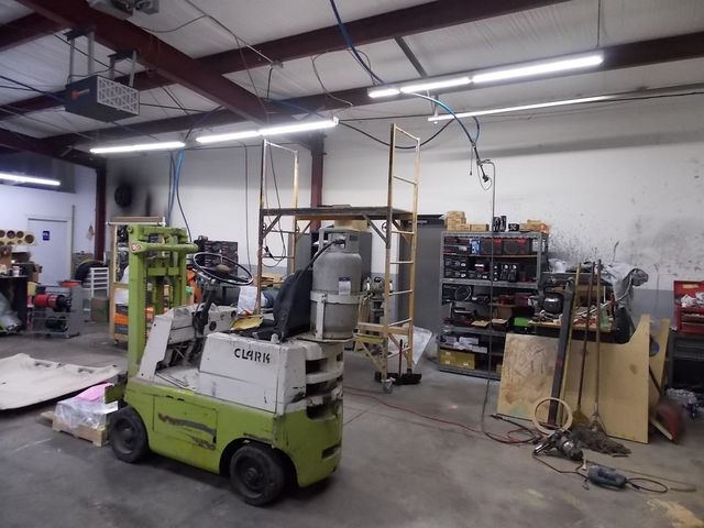 1625 S Vine St, Wichita, KS 67213