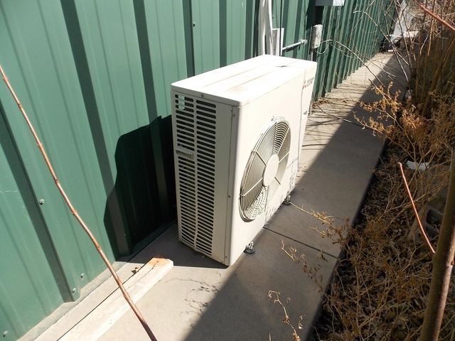 1625 S Vine St, Wichita, KS 67213