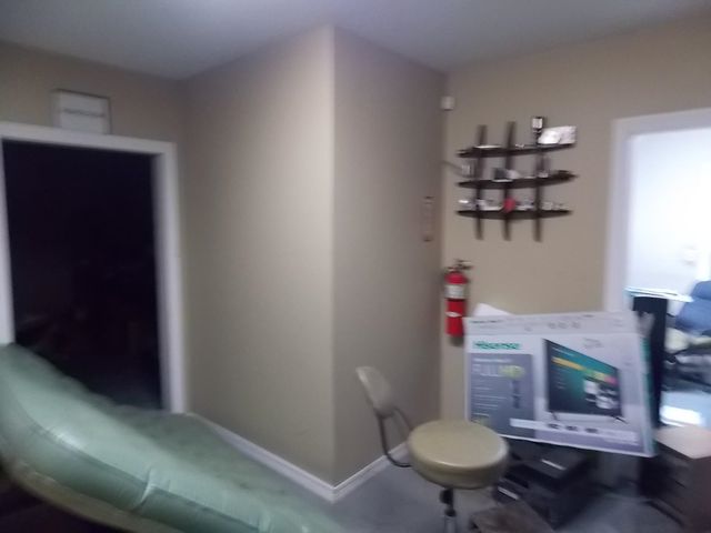 1625 S Vine St, Wichita, KS 67213