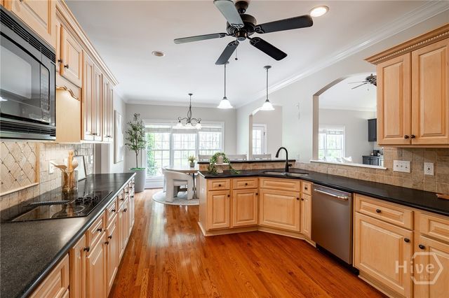 1171 Spring Lake Drive, Bishop, GA 30621