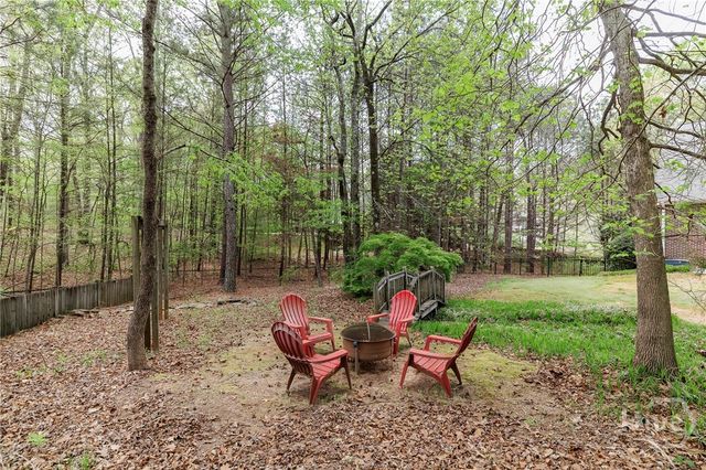 1171 Spring Lake Drive, Bishop, GA 30621