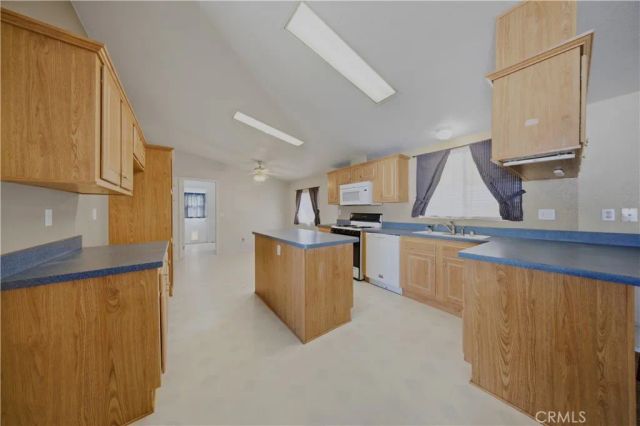 5200 Entrar 174, Palmdale, CA 93551