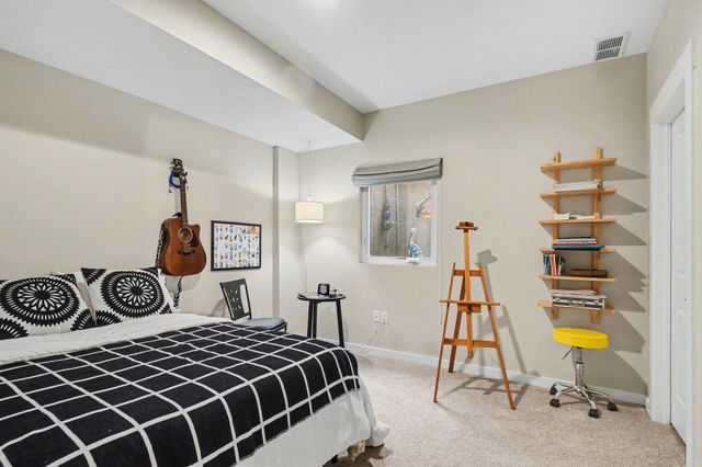 425 N Corby Boulevard, South Bend, IN 46617