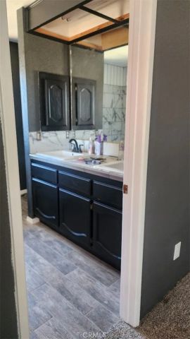 8170 Coyote, Oak Hills, CA 92344