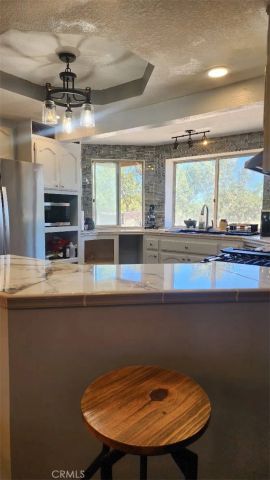 8170 Coyote, Oak Hills, CA 92344