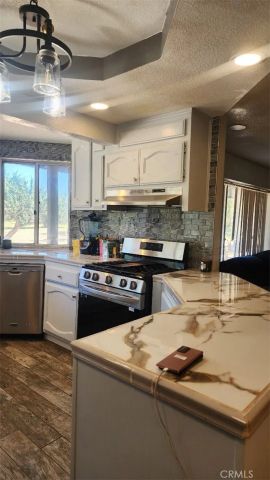 8170 Coyote, Oak Hills, CA 92344