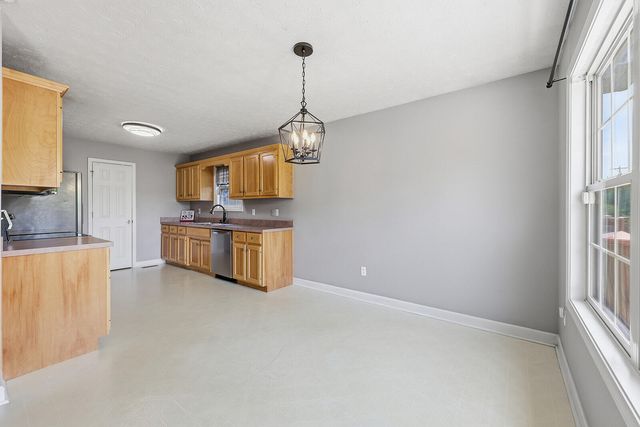 305 Forest Ridge Drive, Frankfort, KY 40601