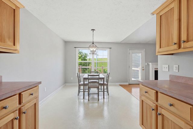 305 Forest Ridge Drive, Frankfort, KY 40601