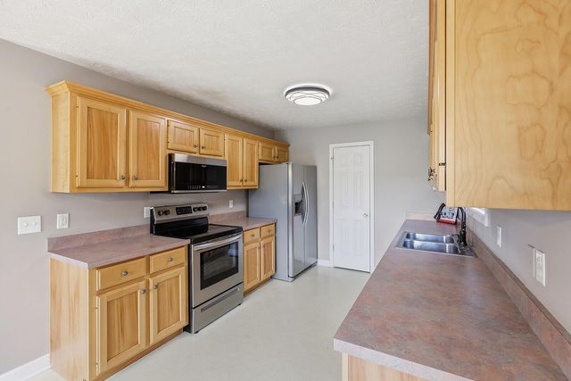 305 Forest Ridge Drive, Frankfort, KY 40601