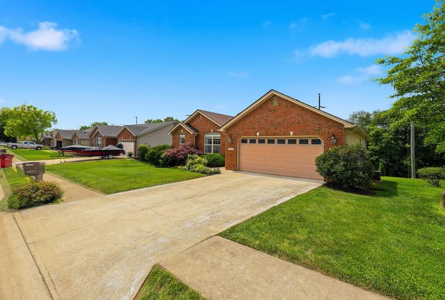 305 Forest Ridge Drive, Frankfort, KY 40601
