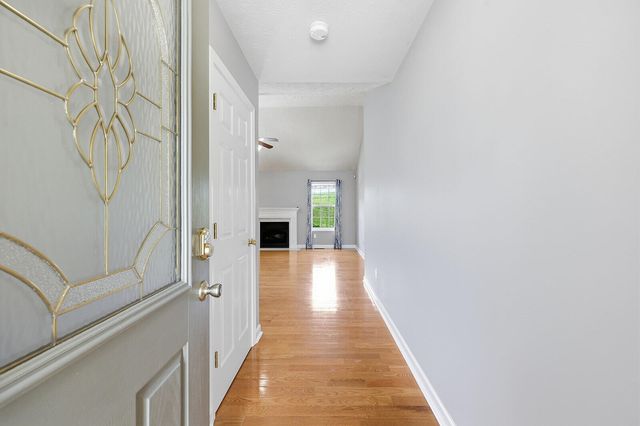 305 Forest Ridge Drive, Frankfort, KY 40601