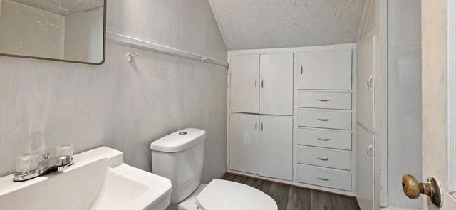 26731 County Highway 13, Morgan, MN 56266