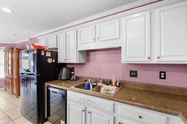 7608 COMSTOCK CV, Unincorporated, TN 38125