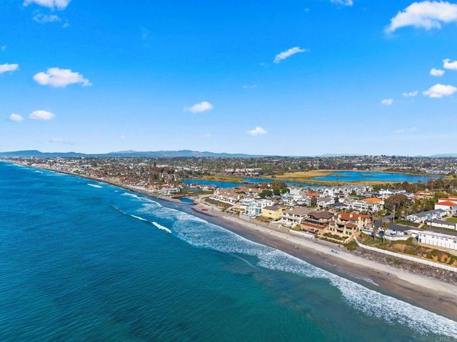 2670 Roosevelt Street, Carlsbad, CA 92008