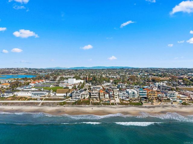 2670 Roosevelt Street, Carlsbad, CA 92008