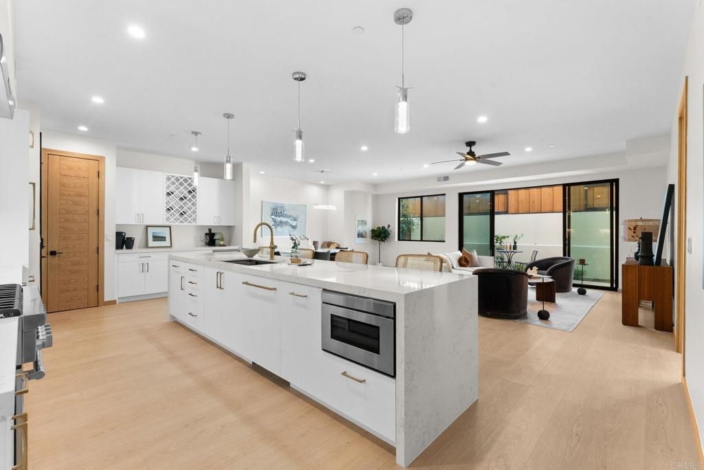 2670 Roosevelt Street, Carlsbad, CA 92008