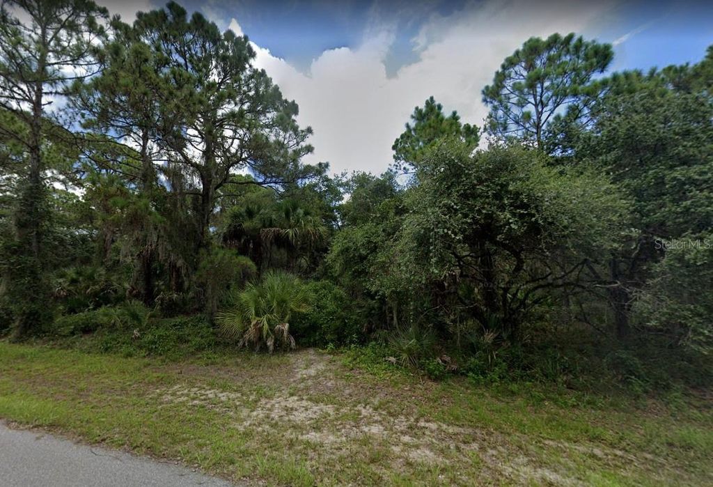 14090 Maxwell Avenue, Port Charlotte, FL 33953