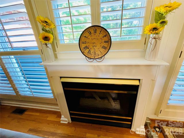 3001 Sunset Road, Charlotte, NC 28216