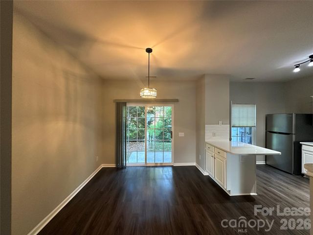 6613 Rothchild Drive, Charlotte, NC 28270