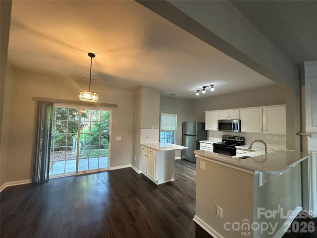 6613 Rothchild Drive, Charlotte, NC 28270