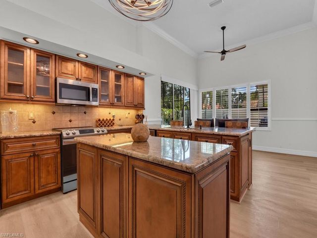 11570 Hampton Greens DR, Fort Myers, FL 33913