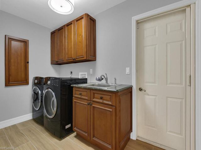 11570 Hampton Greens DR, Fort Myers, FL 33913