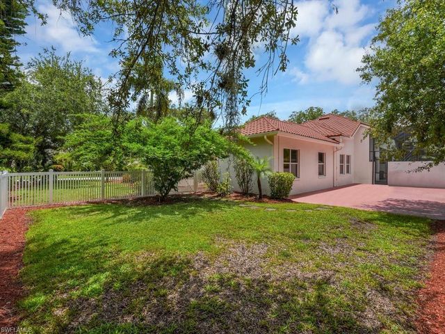11570 Hampton Greens DR, Fort Myers, FL 33913