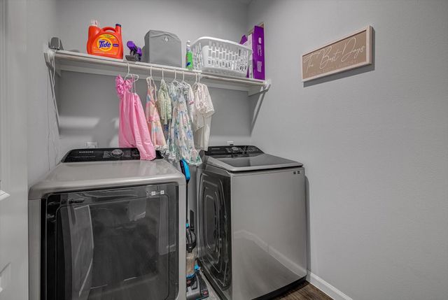 320 Carlos Leal Drive, Dayton, TX 77535