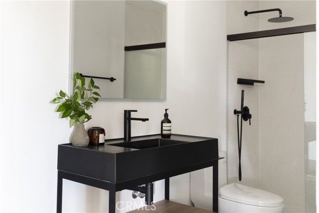 28287 Bern Lane, Lake Arrowhead, CA 92352