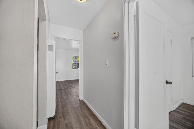 5604 Bonniemae Way, Sacramento, CA 95824