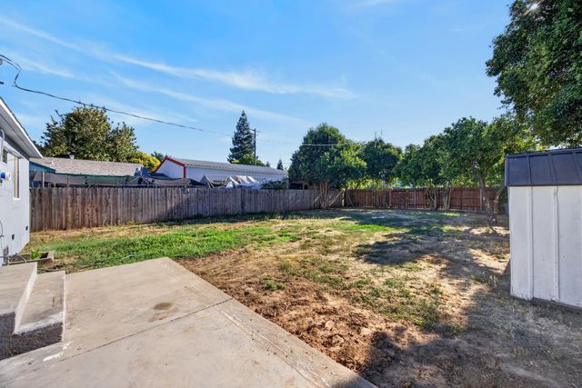 5604 Bonniemae Way, Sacramento, CA 95824