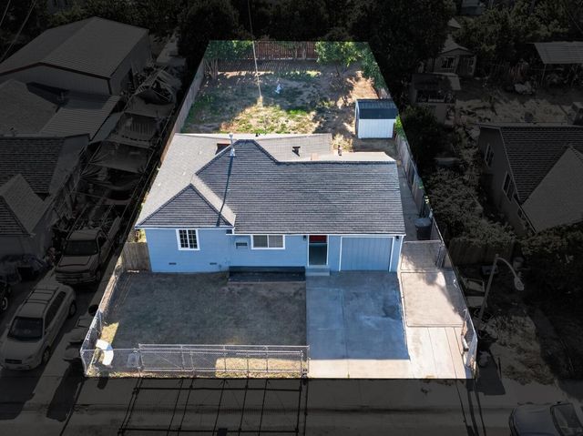 5604 Bonniemae Way, Sacramento, CA 95824