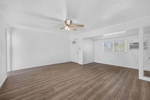 5604 Bonniemae Way, Sacramento, CA 95824