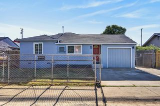 5604 Bonniemae Way, Sacramento, CA 95824