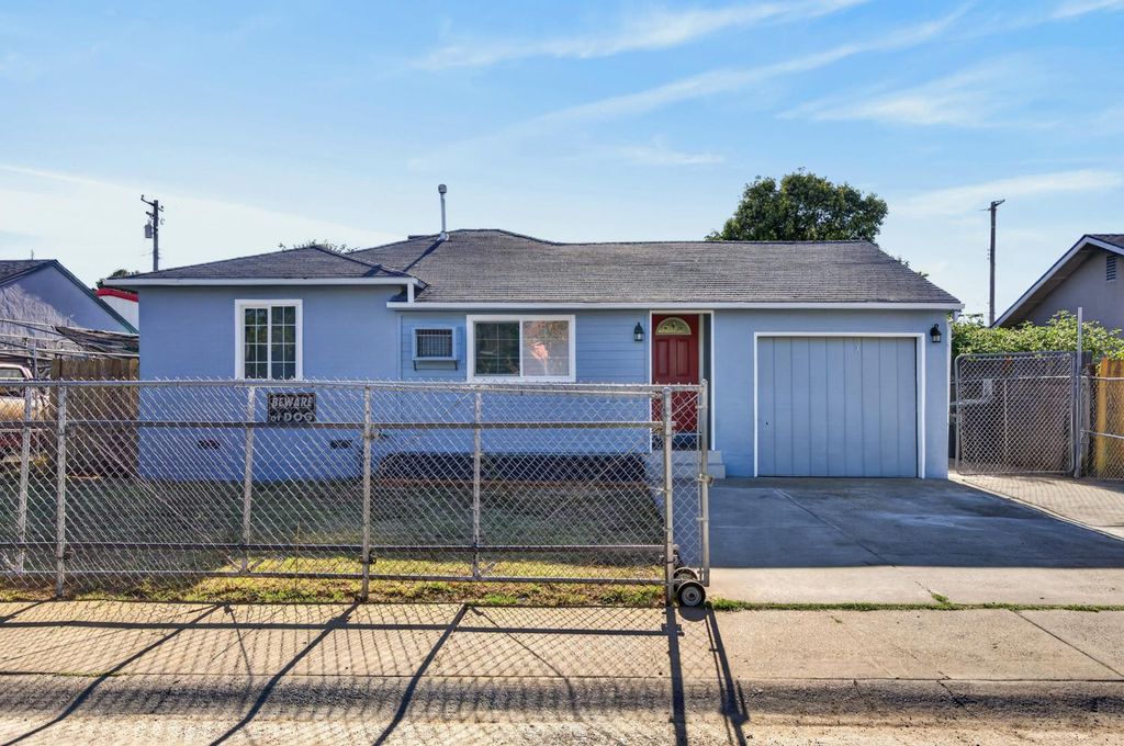 5604 Bonniemae Way, Sacramento, CA 95824