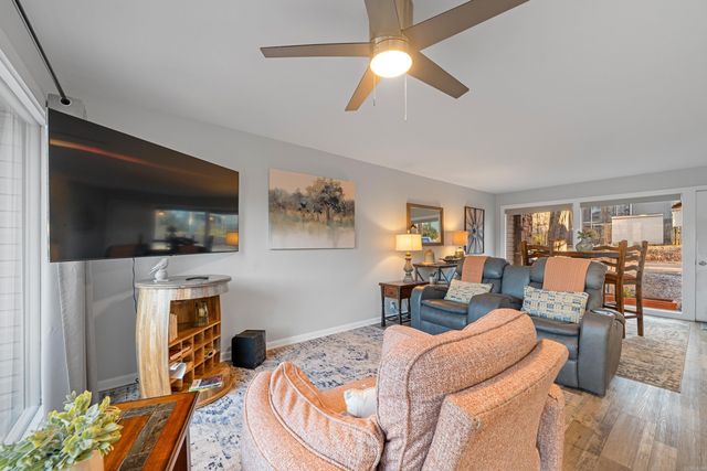 12 Calanas Lane, Hot Springs Village, AR 71909