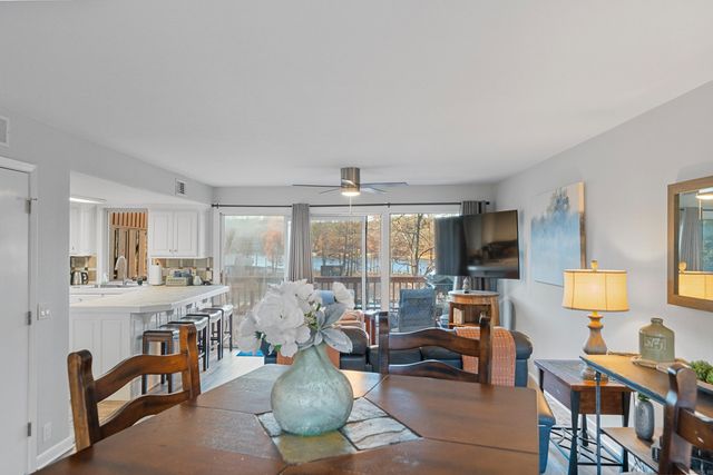 12 Calanas Lane, Hot Springs Village, AR 71909