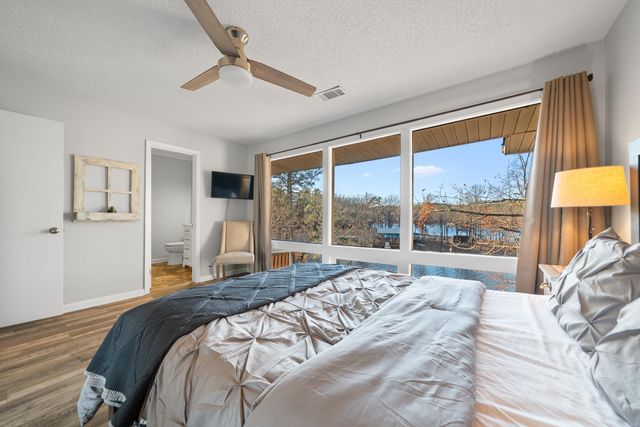 12 Calanas Lane, Hot Springs Village, AR 71909