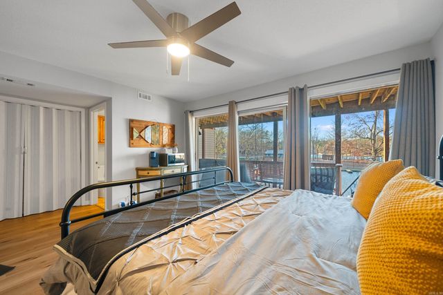 12 Calanas Lane, Hot Springs Village, AR 71909