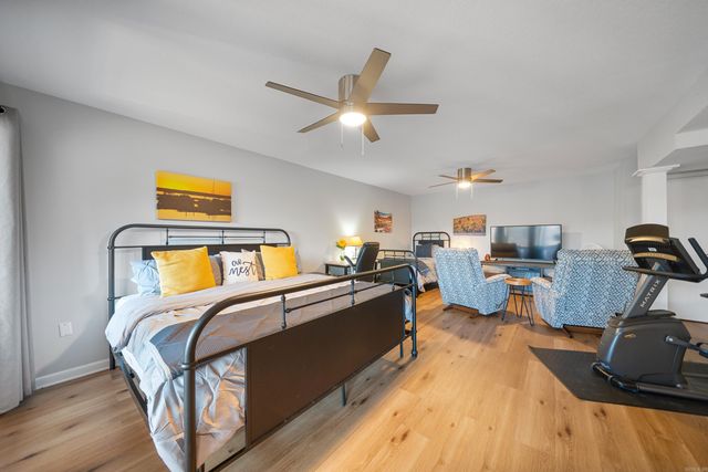 12 Calanas Lane, Hot Springs Village, AR 71909