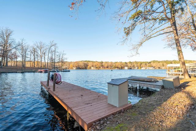 12 Calanas Lane, Hot Springs Village, AR 71909