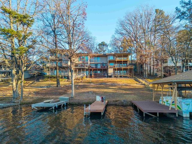 12 Calanas Lane, Hot Springs Village, AR 71909